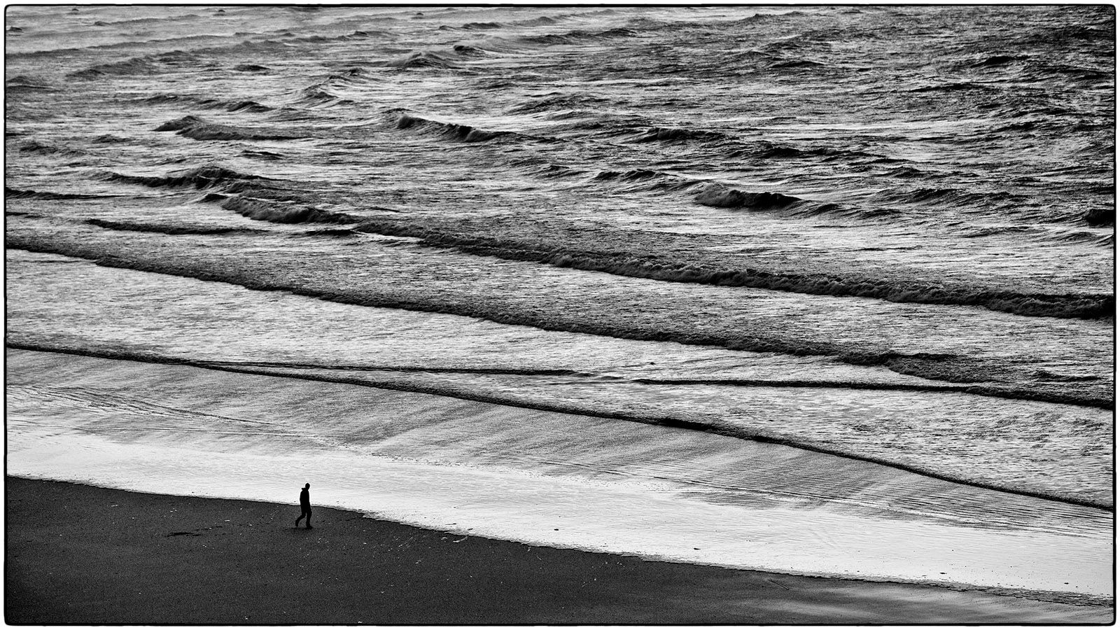 Promenade solitaire _ photo Alain Besnard