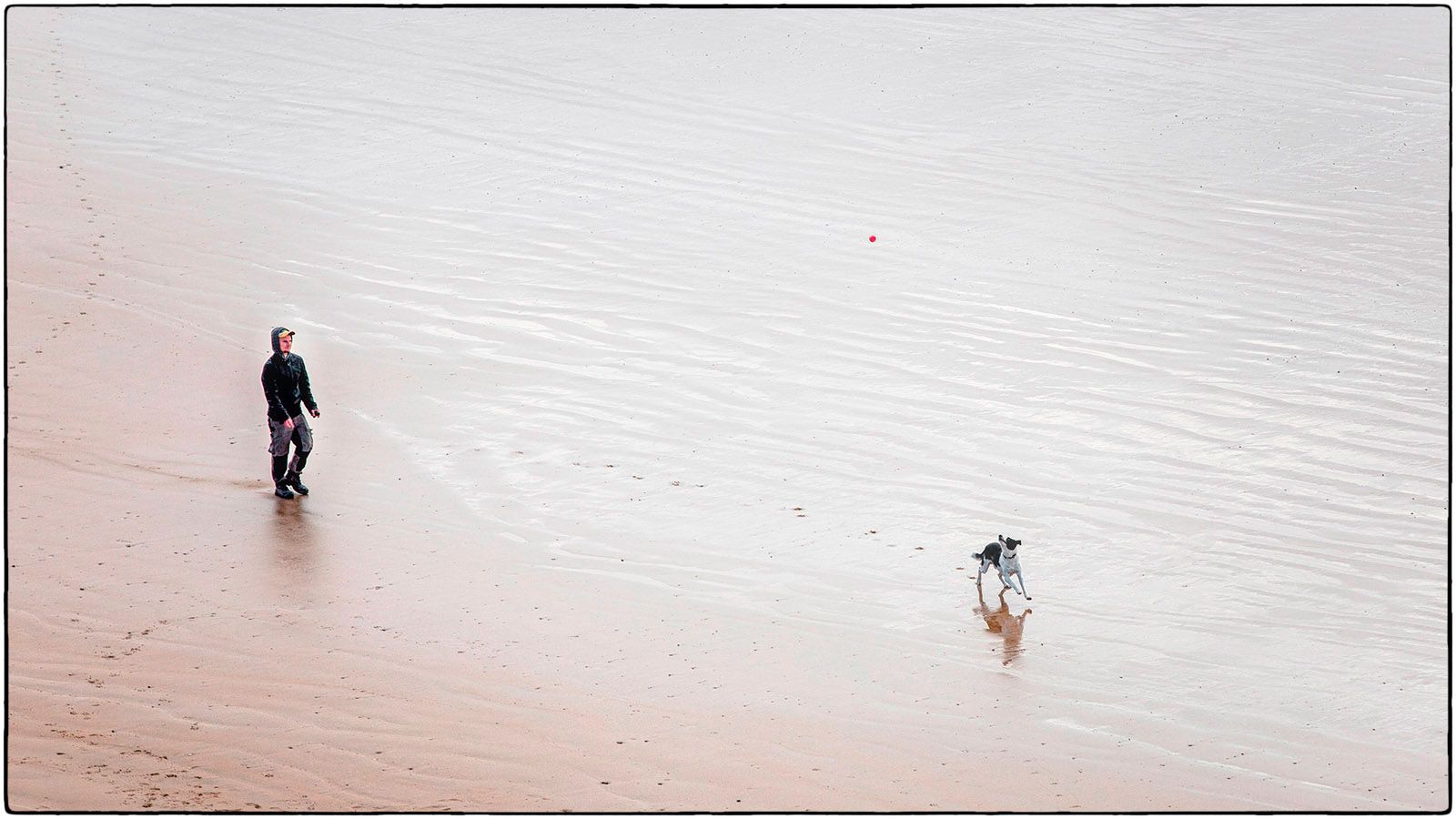Monsieur et son chien _ photo Alain Besnard